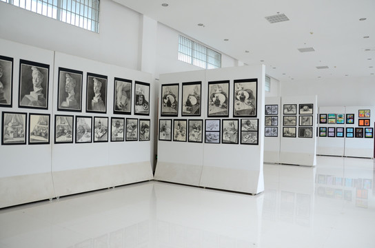 学生画展