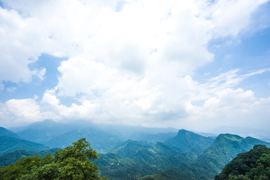 山景天空