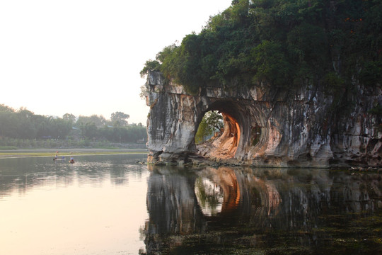 象鼻山