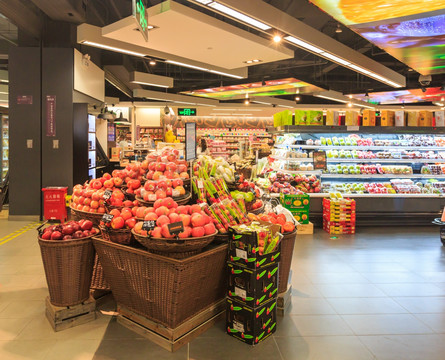 超市内景 进口水果区