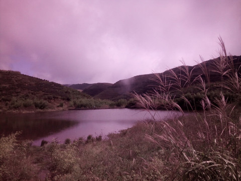 高山湖泊