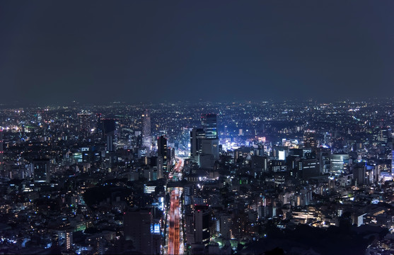 繁华的东京之夜