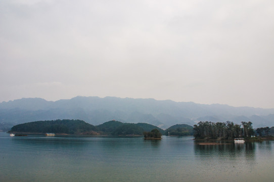龙水湖
