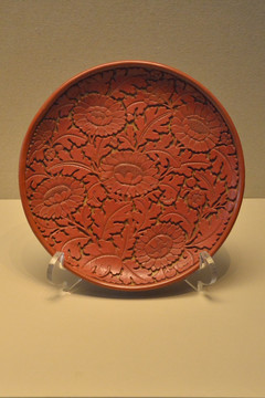 红菊花图 瓷器盘子 盛装器皿