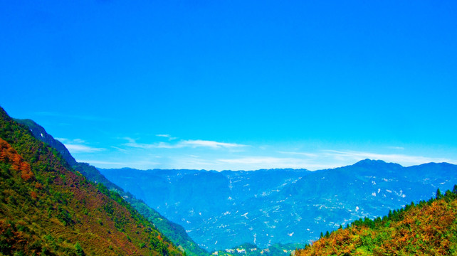 山门 山岭