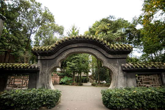 门洞
