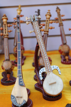 维吾尔族乐器