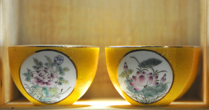牡丹陶瓷碗 荷花陶瓷碗