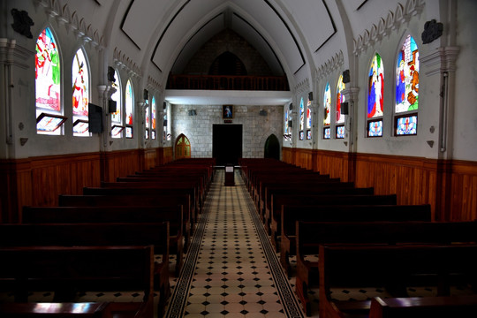 越南沙巴百年老教堂