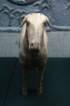 汉阳陵考古 陶羊