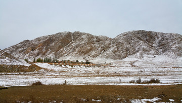 大山雪景