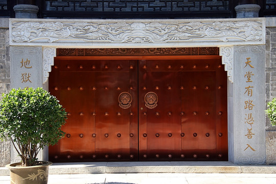 西安 都城隍庙 中式大门