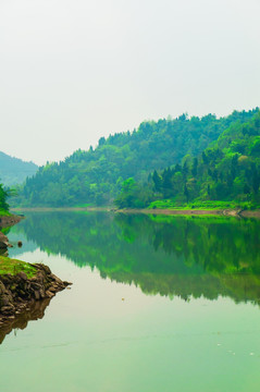 大足山水