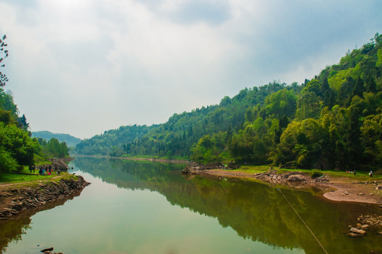 大足山水