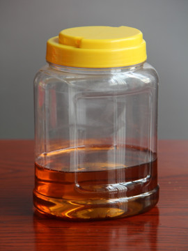 塑胶瓶