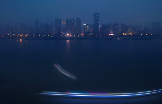 长江边