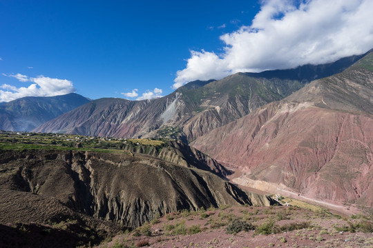 澜沧江 河谷 山谷