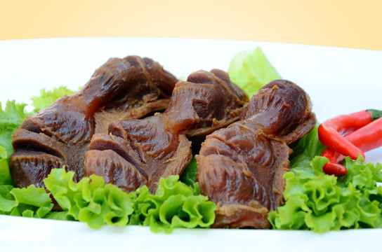 卤味鸭胗