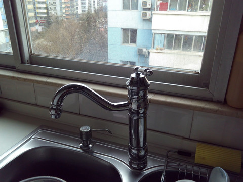 水龙头