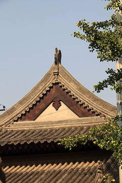 西安 卧龙禅寺 房檐
