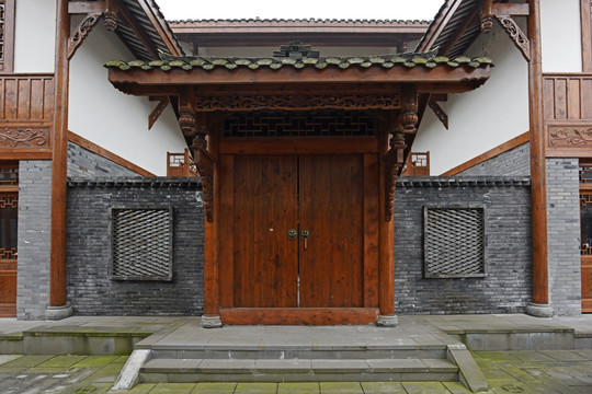 仿古中式木门窗 古建筑屋顶