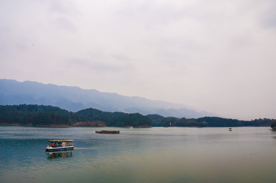 龙水湖