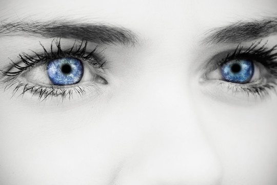 女人的蓝色眼睛