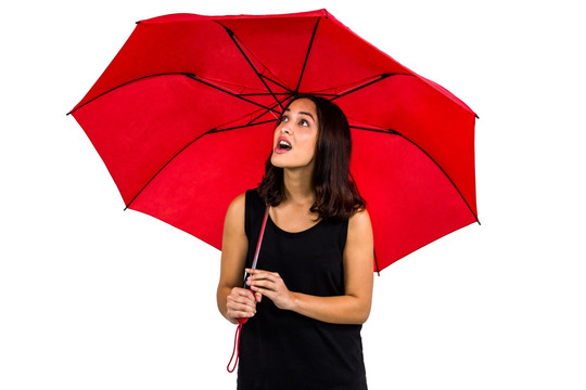 撑着一把红伞的女人