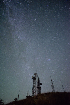 河北省承德雾灵山星空银河