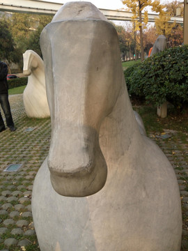 雕刻马