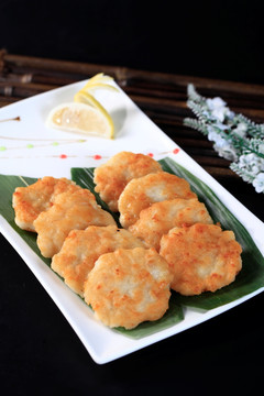 香煎墨鱼饼