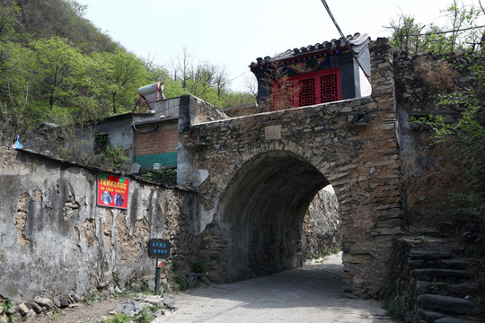 京西古村落水峪村