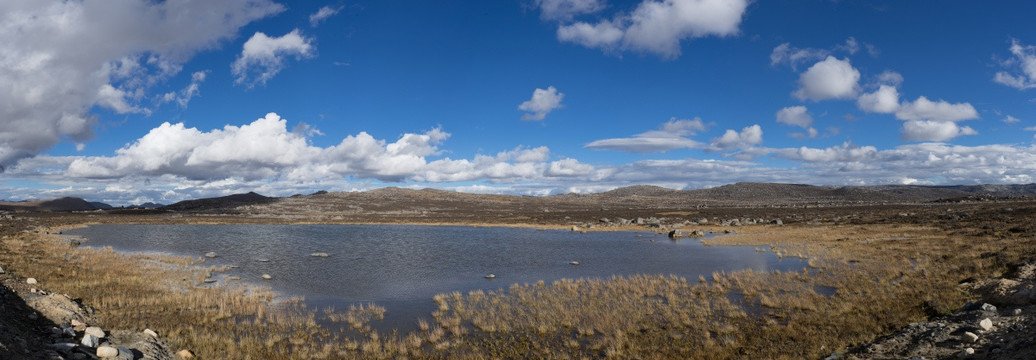 海子山古冰帽全景图