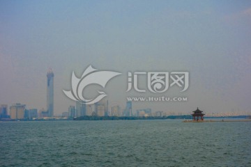 金鸡湖