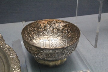 青铜碗