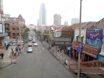 青岛中山路街景