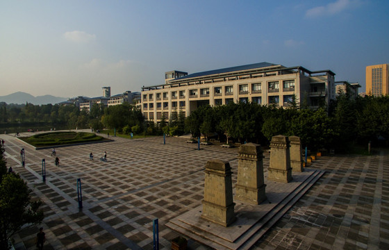 重庆大学风光