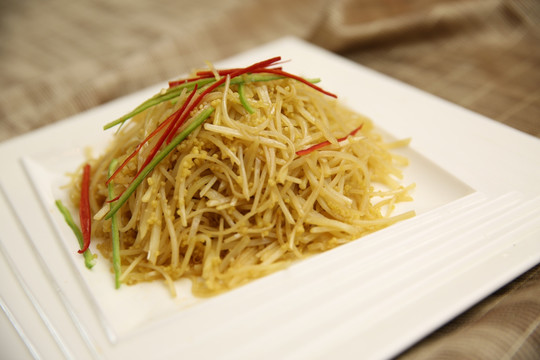 土豆丝炒小米