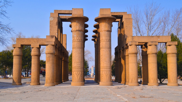世界公园的神庙柱厅