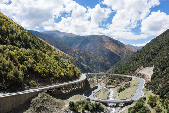 高原公路