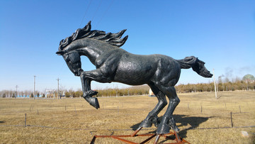 黑马雕塑