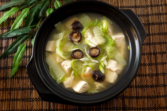 香菇白菜炖豆腐
