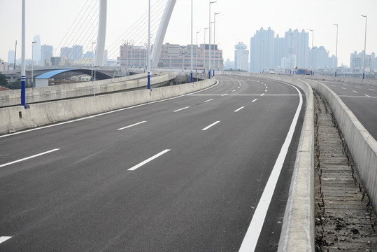 道路