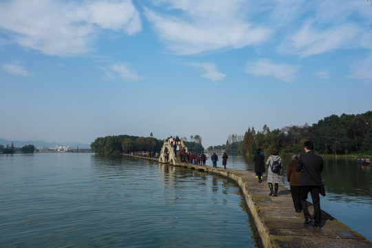 鉴湖