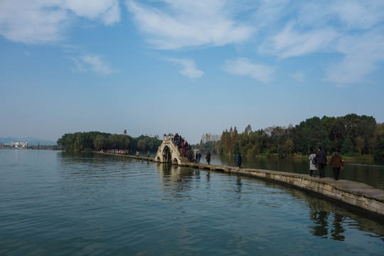鉴湖