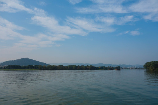 鉴湖