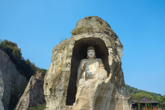 柯岩
