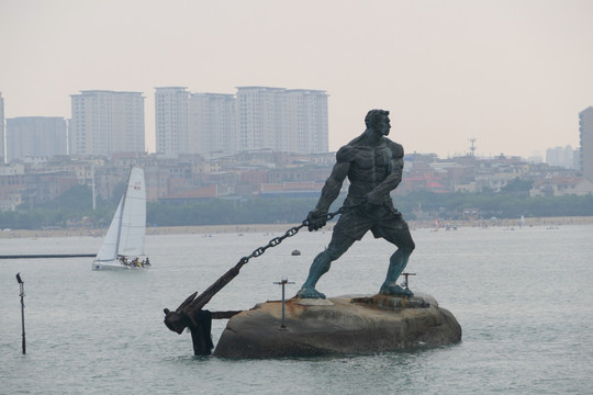 水手雕塑