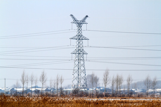 电塔 高压线 冬天 输电 能源