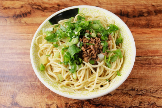 炸酱面
